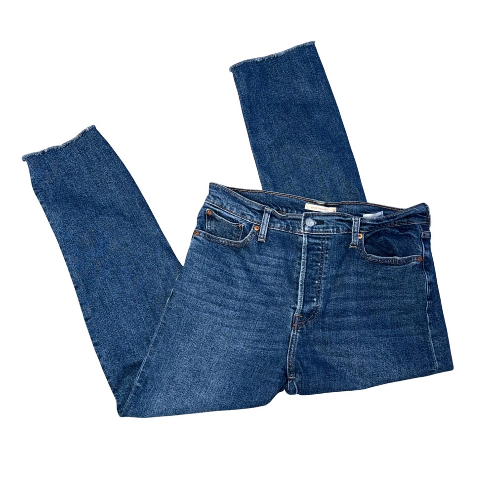 Levi's Wedgie Straight Jeans‎ Womens 32 Blue Good Distressed Raw Hem Button Fly